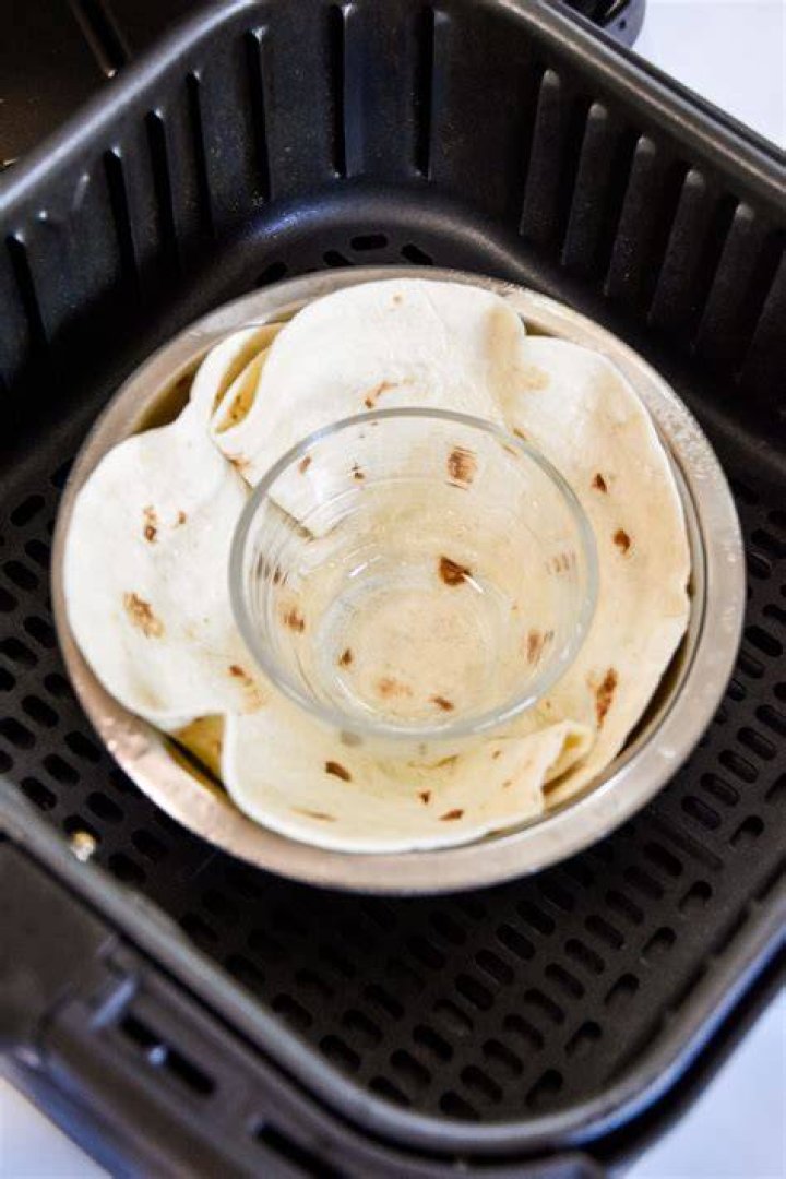 How to Make Flour Tortilla Bowls in Air Fryer: A Simple and Delicious Guide