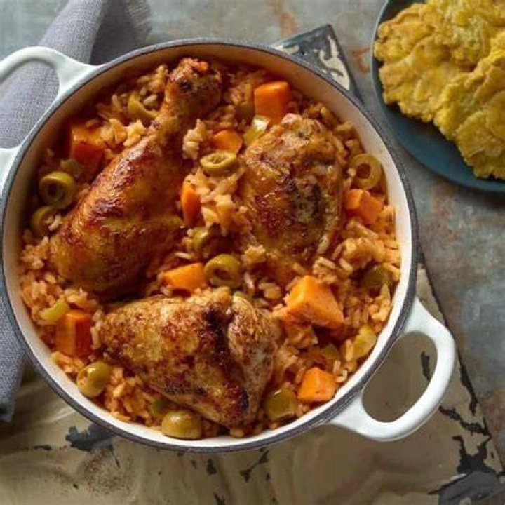 Locrio de Pollo: A Traditional Dominican Rice Dish
