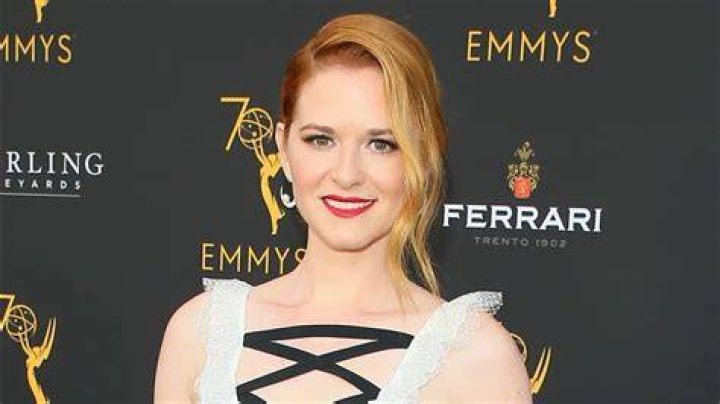Sarah Drew Net Worth: A Comprehensive Look at the Actress&rsquo;s Wealth and Success
